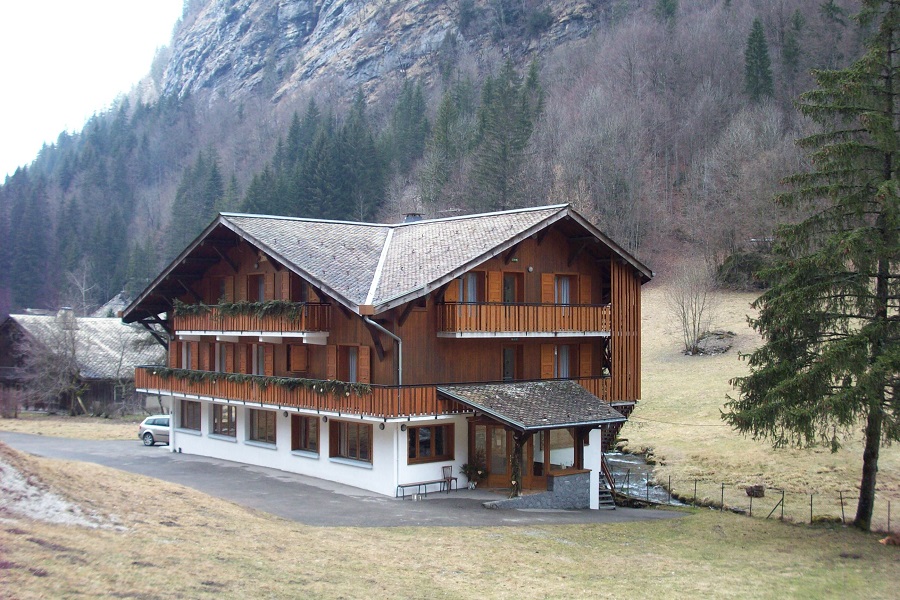 Les-Chevreuils-morzine-1.jpg