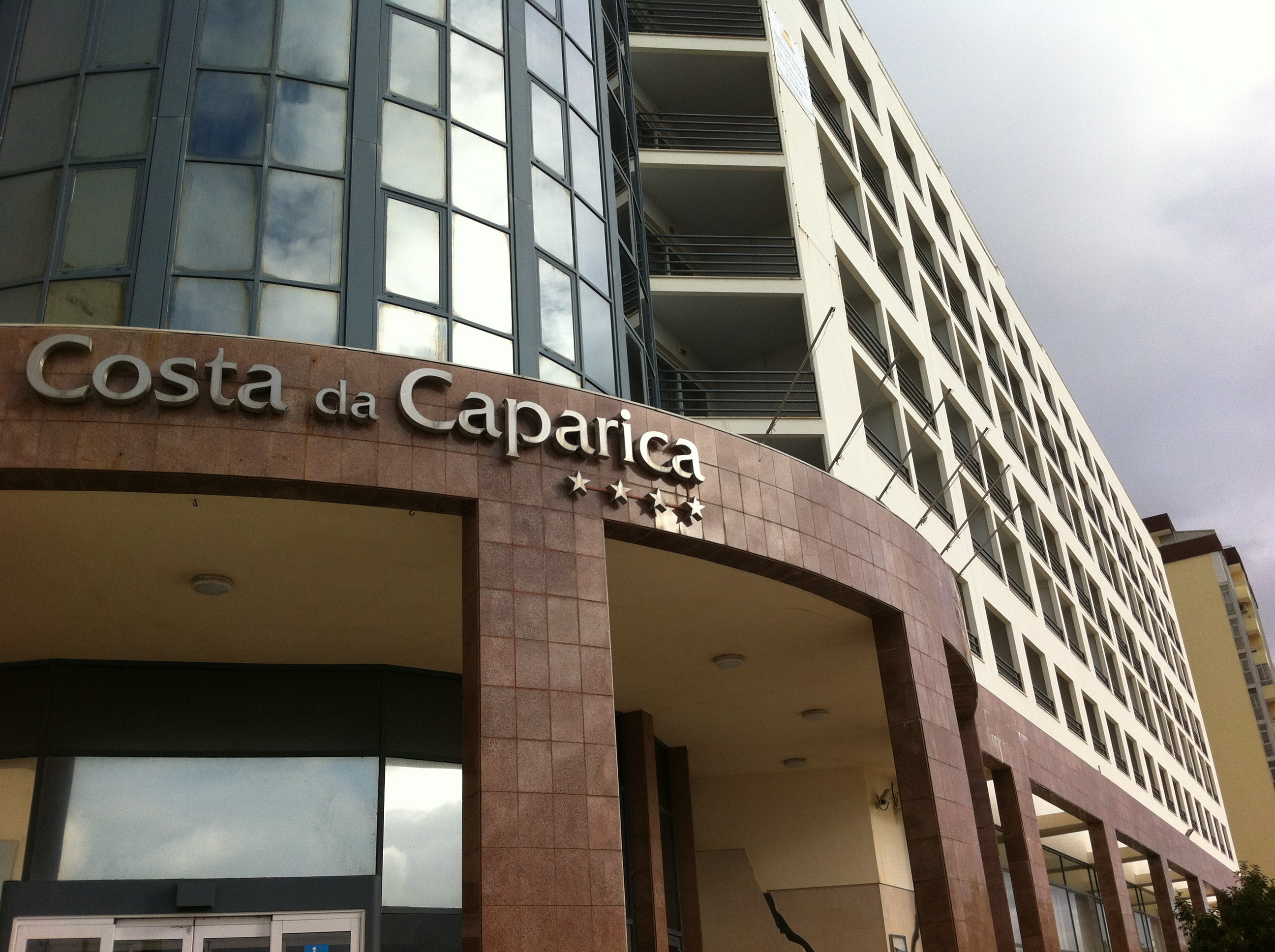 Hotel-Caparica-lisbon.JPG