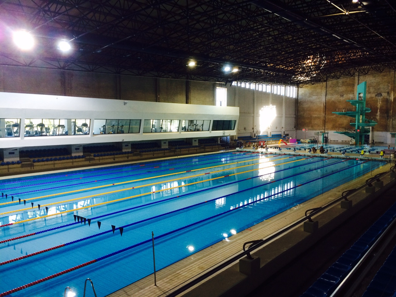 Jamor-swimming-pool.JPG
