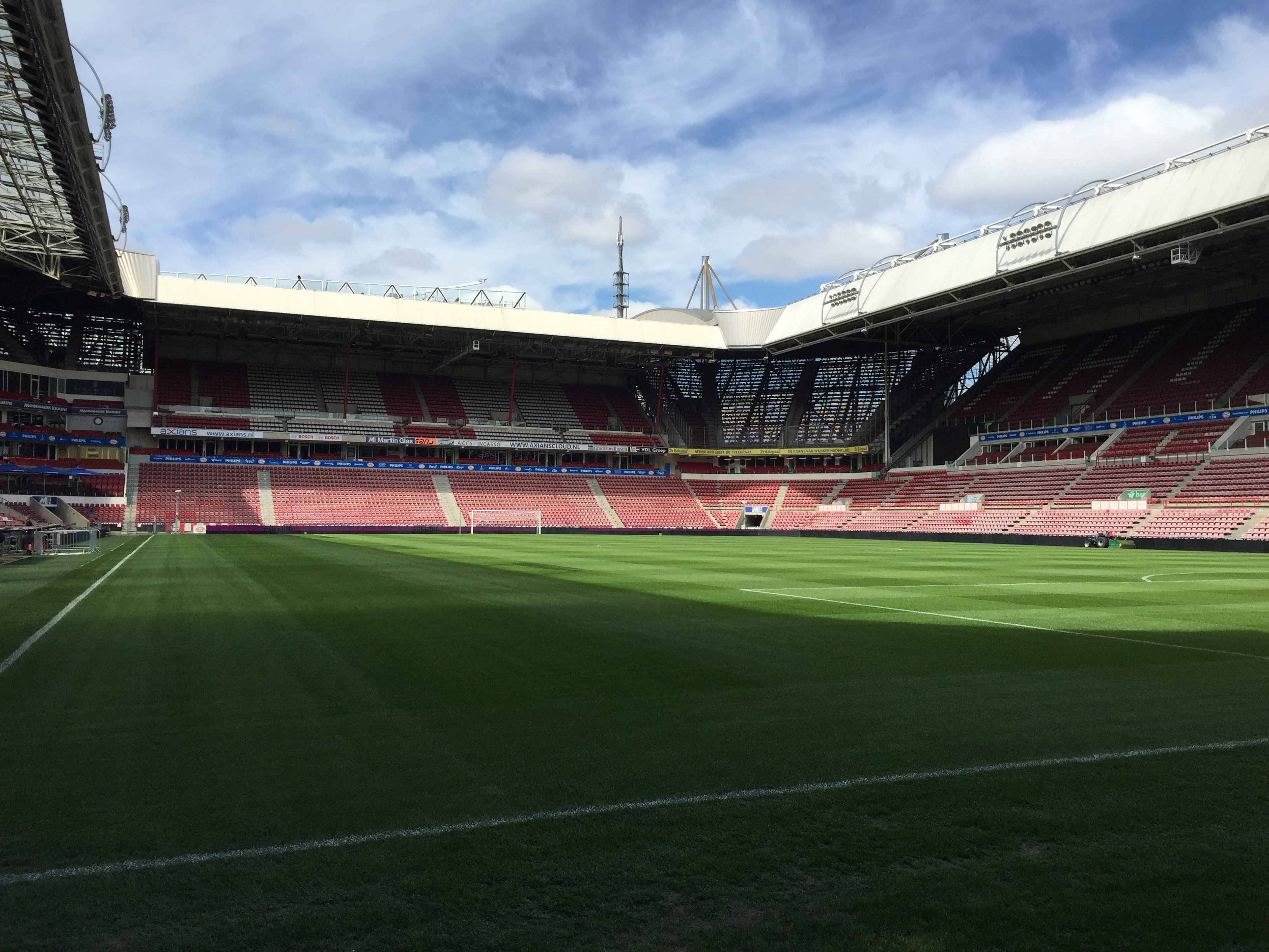 PSV-Philips-stadium-2.JPG