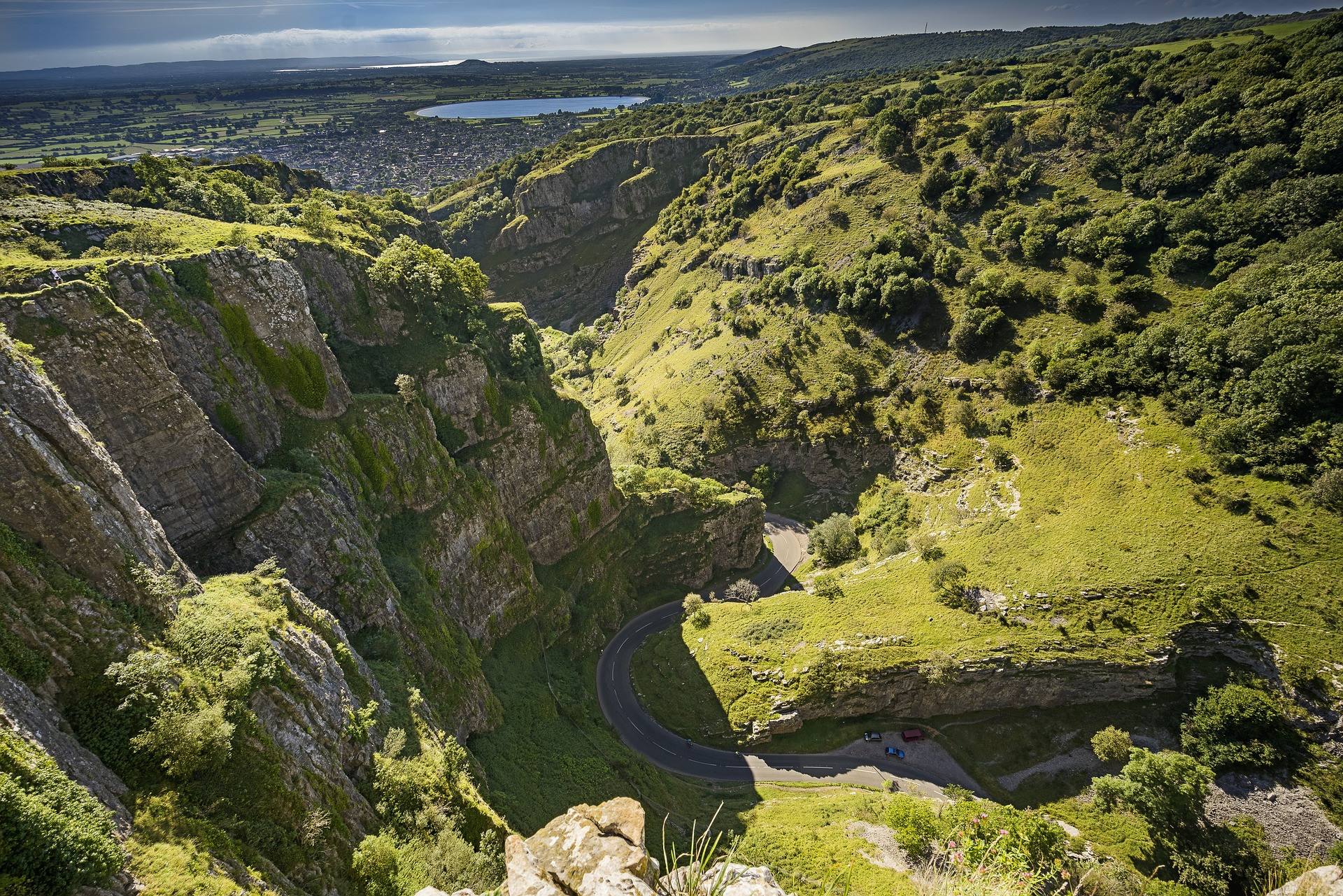 cheddar-gorge-g6f560b5be_1920.jpg