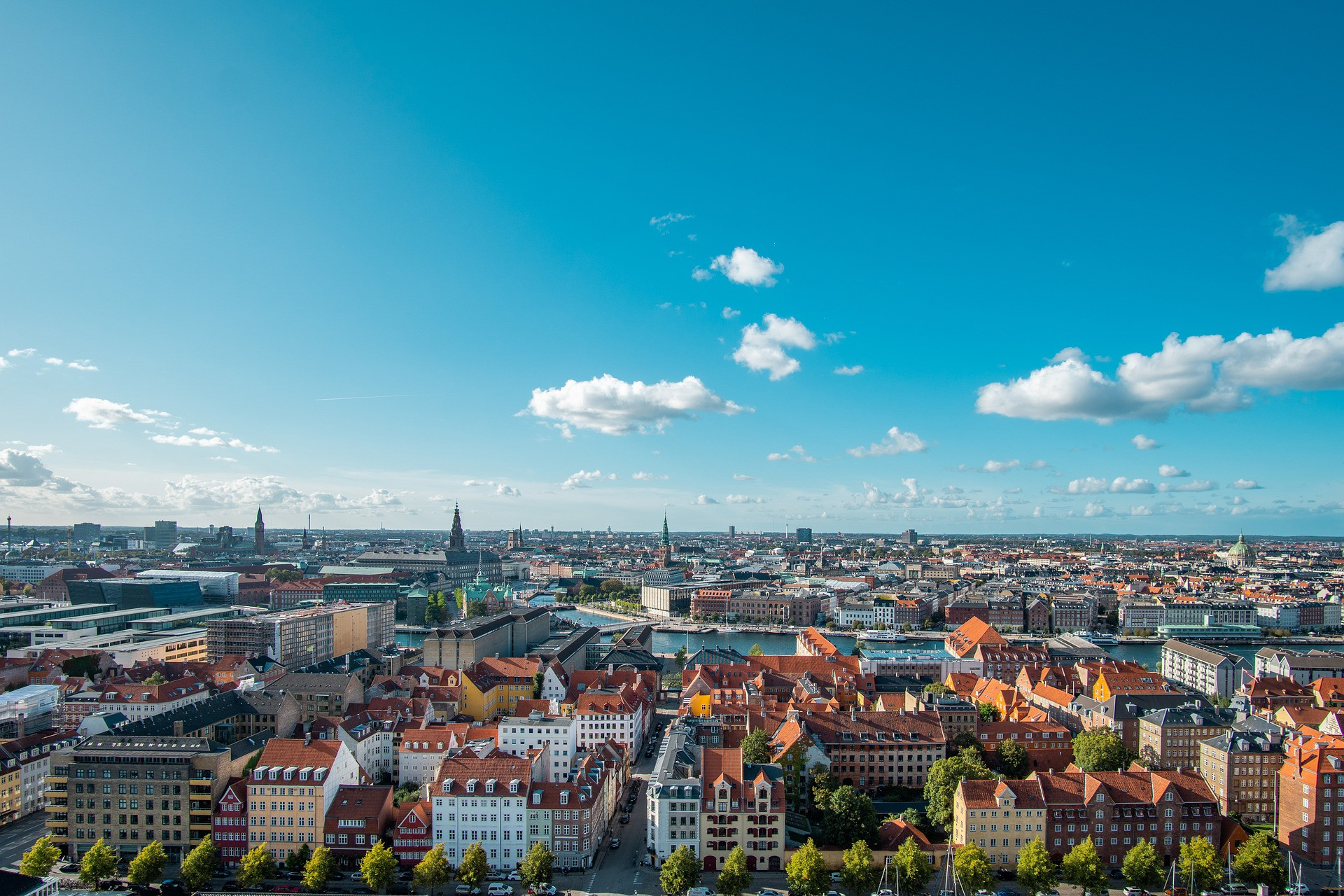 copenhagen-4878678_1920.jpg