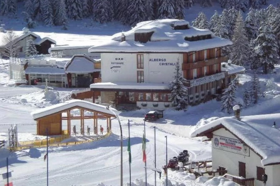 hotel-cristallo-folgaria-1.jpg