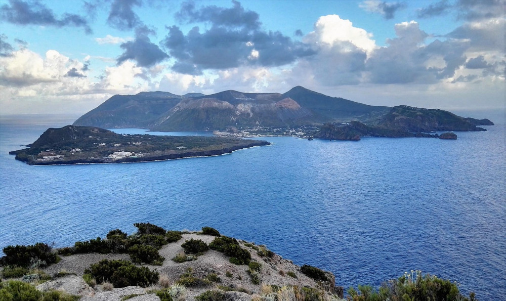 jobefoto-vulcano-4375106_1280-pix.jpg