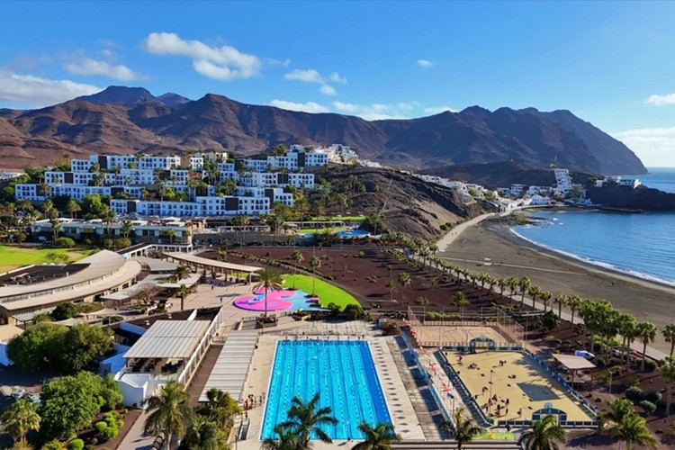 playitas-aparthotel-1.jpg